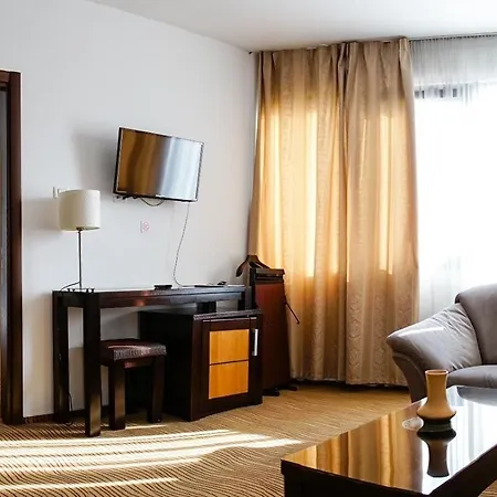 Criss Hotel 3*