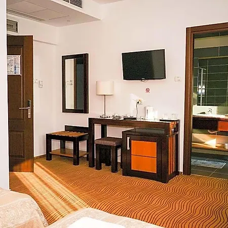 Hotel Criss 3*