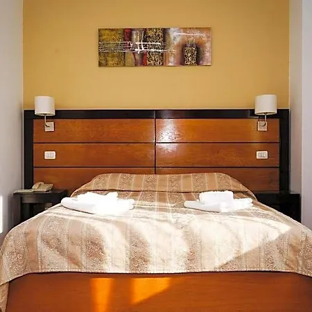 Criss Hotel