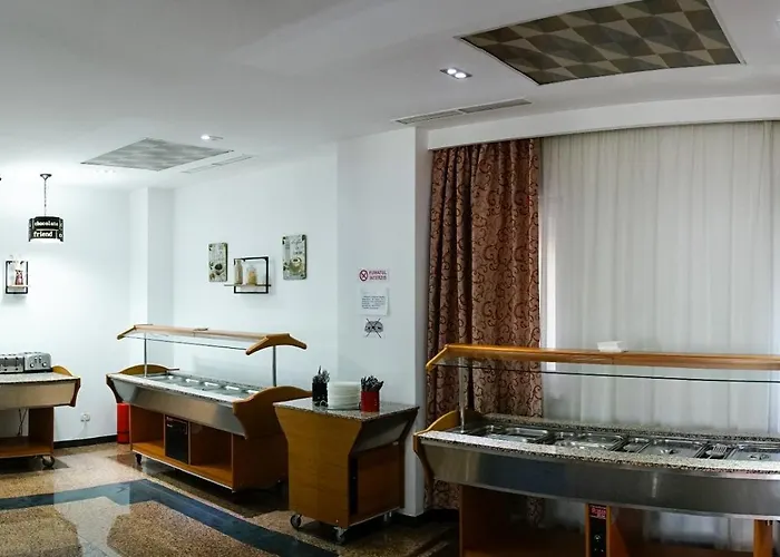 Criss Hotel