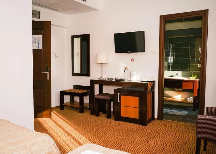 Otel Criss
